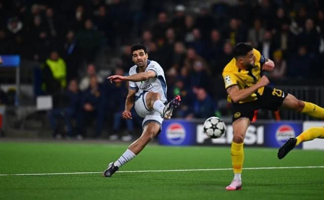 1729723876738048431.jpg 1729723430178.jpg